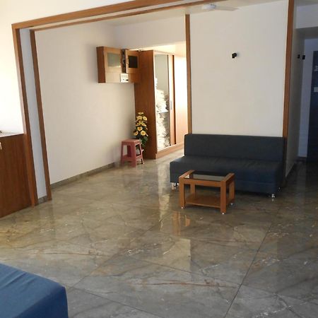 Hotel Crossview Palanpur المظهر الخارجي الصورة