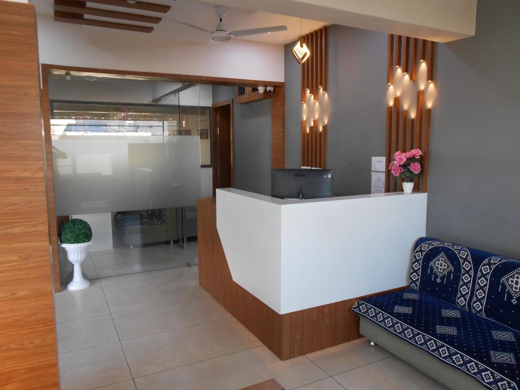 Hotel Crossview Palanpur المظهر الخارجي الصورة