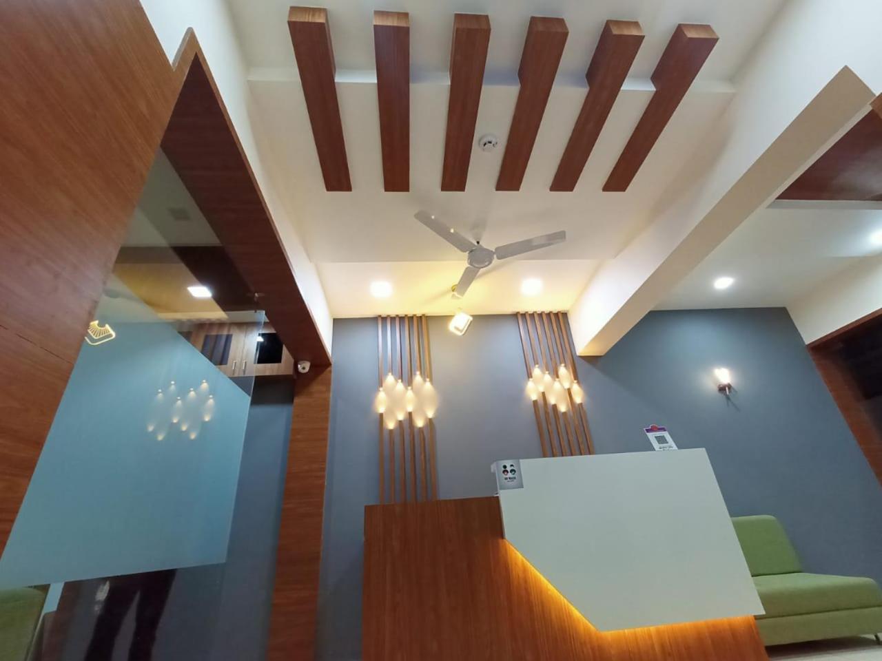 Hotel Crossview Palanpur المظهر الخارجي الصورة