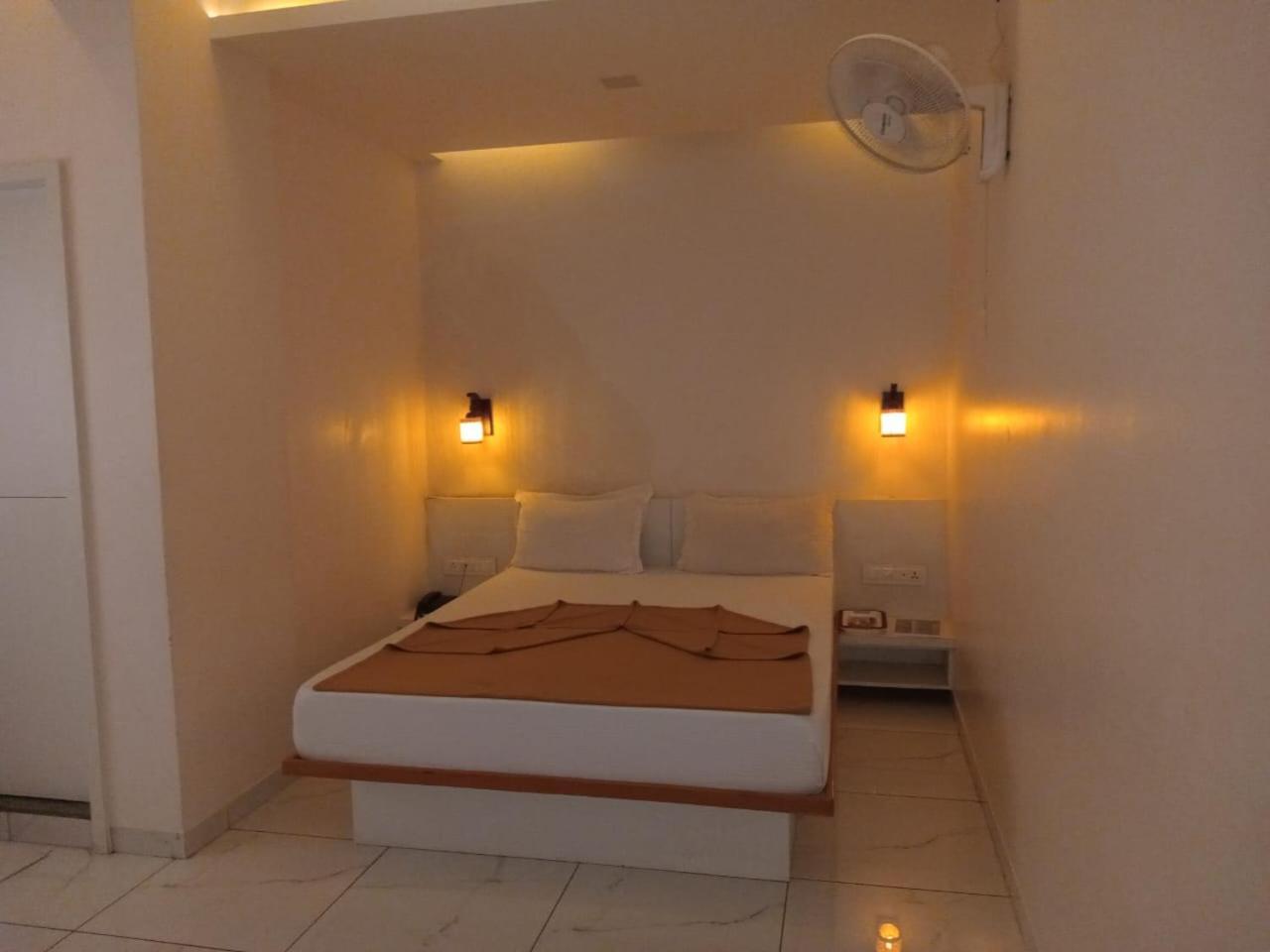 Hotel Crossview Palanpur المظهر الخارجي الصورة