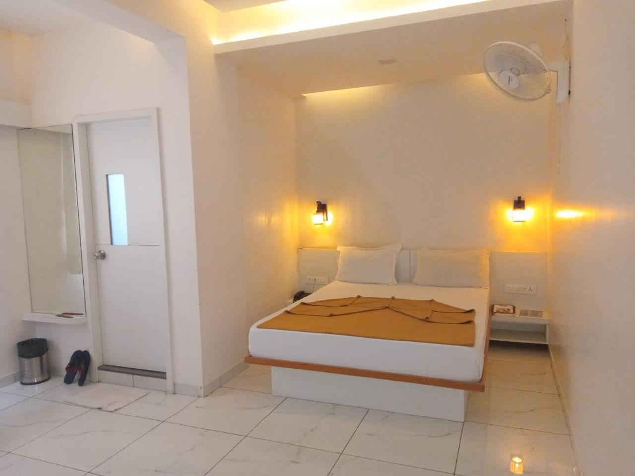 Hotel Crossview Palanpur المظهر الخارجي الصورة